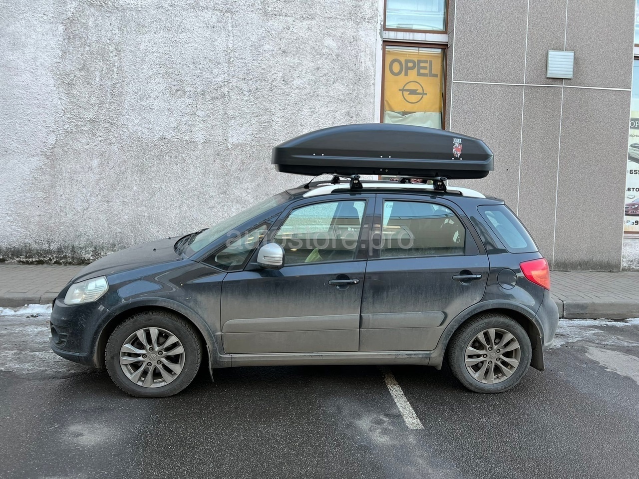 багажный короб на крышу автомобиля